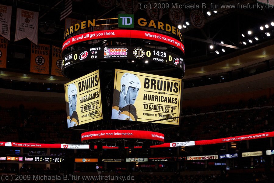 3.10.2009 Bruins - Hurricanes NHL